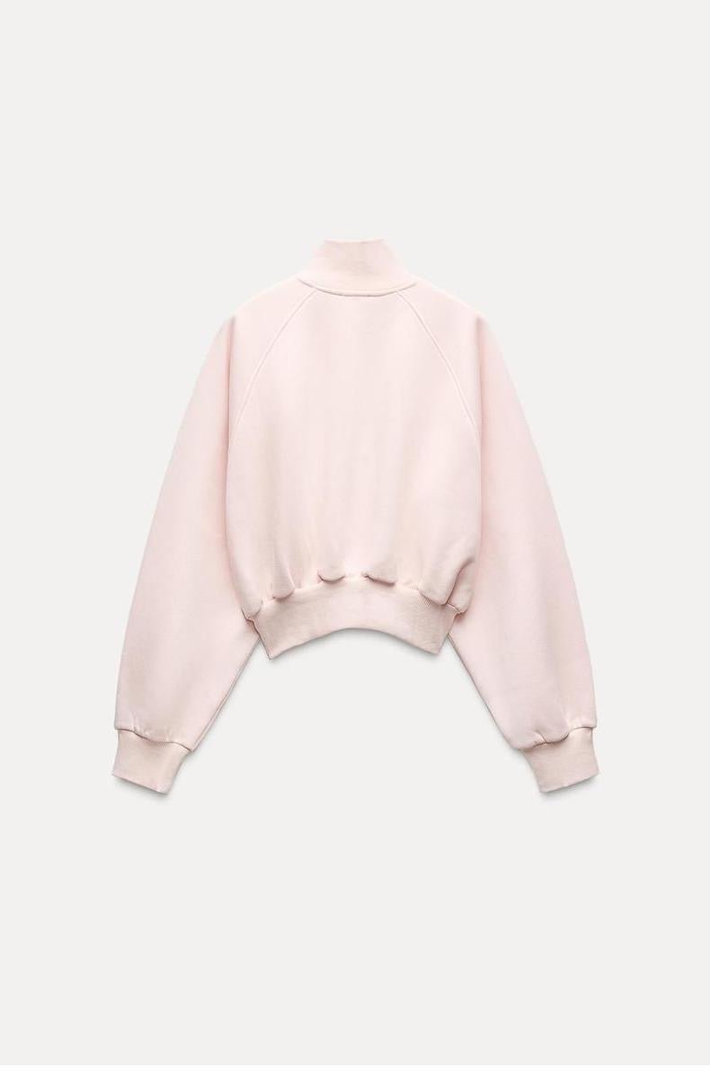 Top with Pants V2 - StyleOutlet