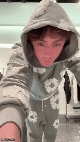 'Flower' - Tracksuit - StyleOutlet