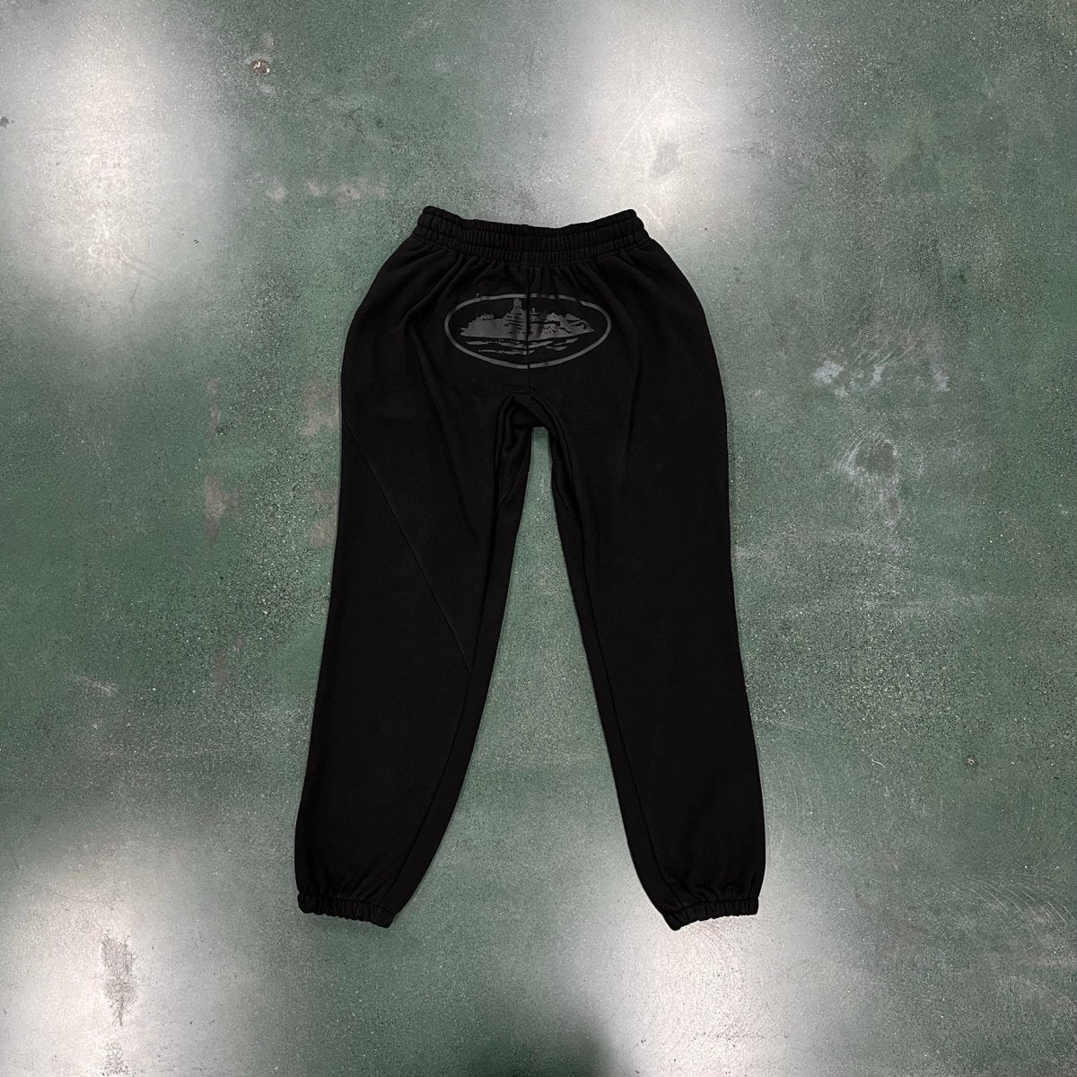 'Alcatraz' Tracksuit Black on Black - StyleOutlet